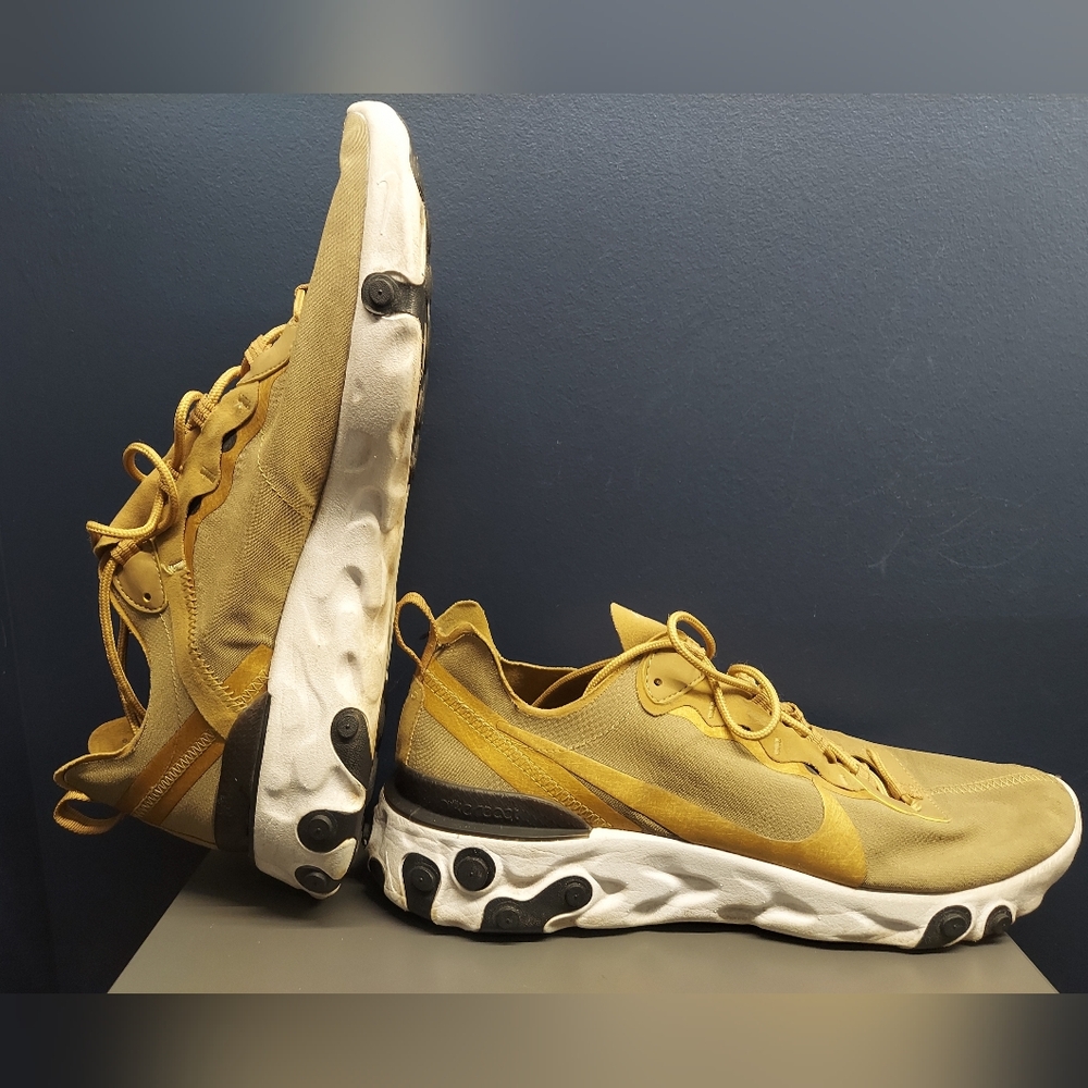 Nike React Element 55 Metallic Shoes BQ6166-700 Mens Size 12 Tan Brown White